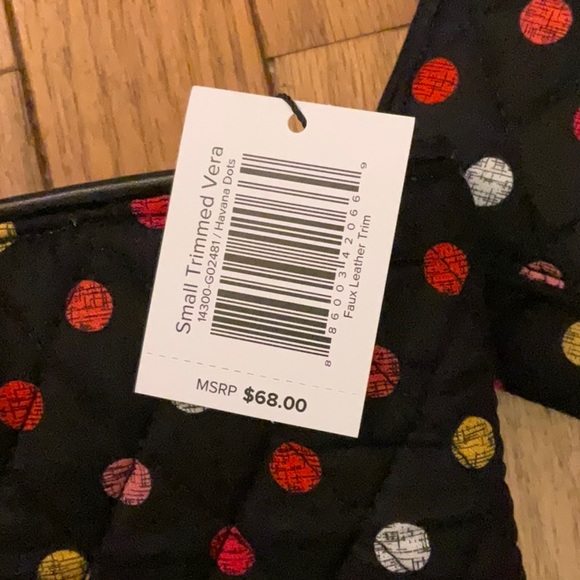 Vera Bradley Small Trimmed Vera with faux leather trim. Matching wallet. - Picture 8 of 9